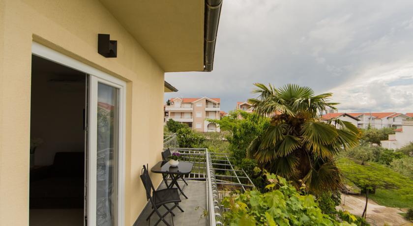 Apartment Udovicic Vodice Kamer foto
