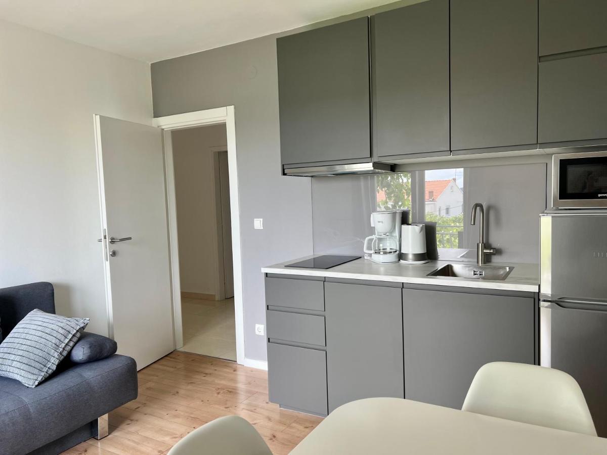 Apartment Udovicic Vodice Buitenkant foto
